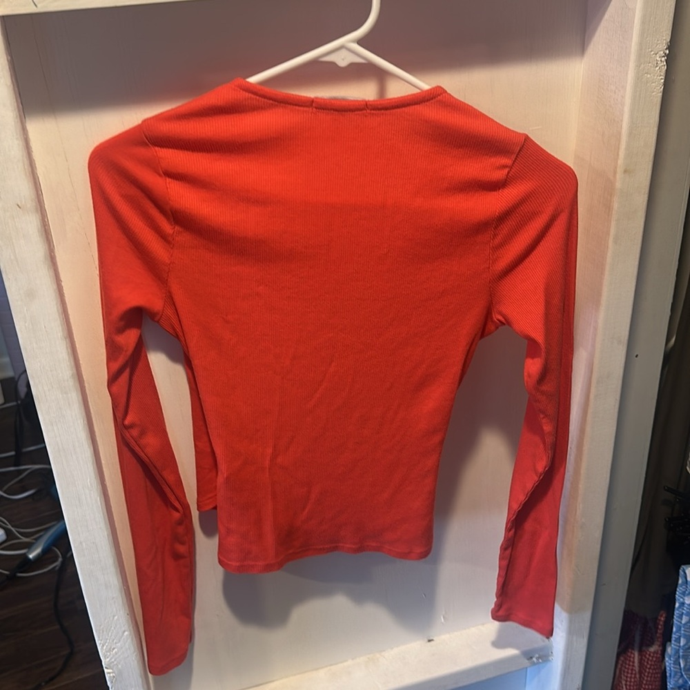Beyond Yoga Wrap Party Long Sleeve Top - Picture 9 of 10